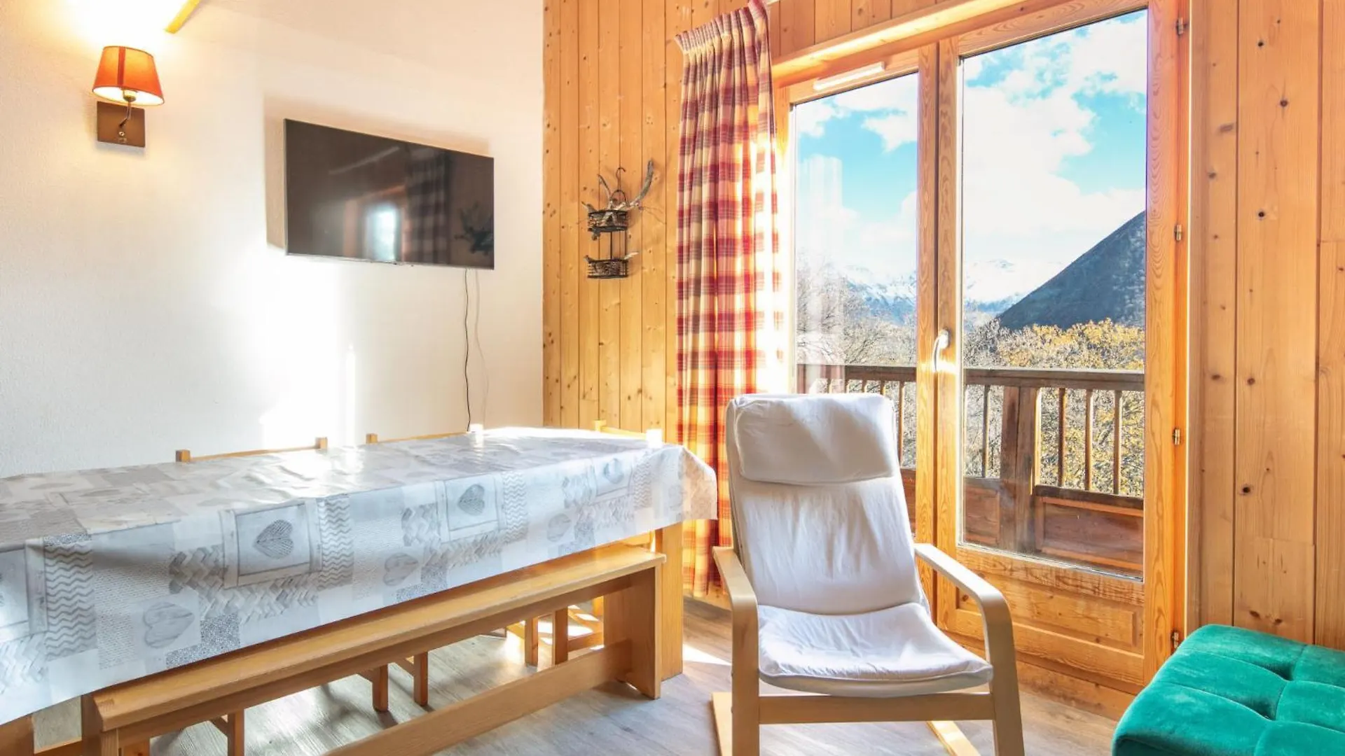 Apartment Les Chamois By Interhome Saint-Sorlin-d'Arves
