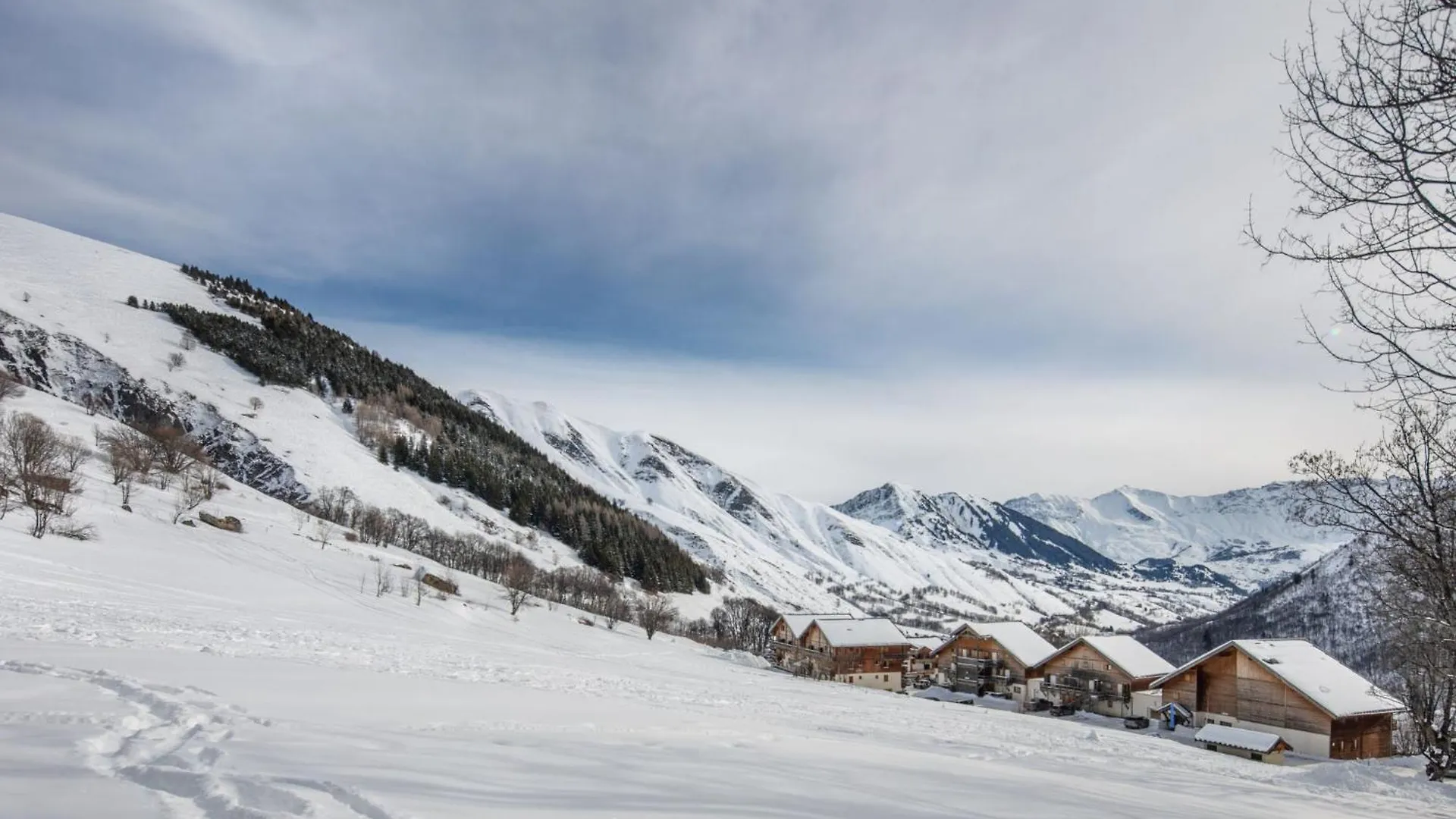 Apartment Les Chamois By Interhome Saint-Sorlin-d'Arves
