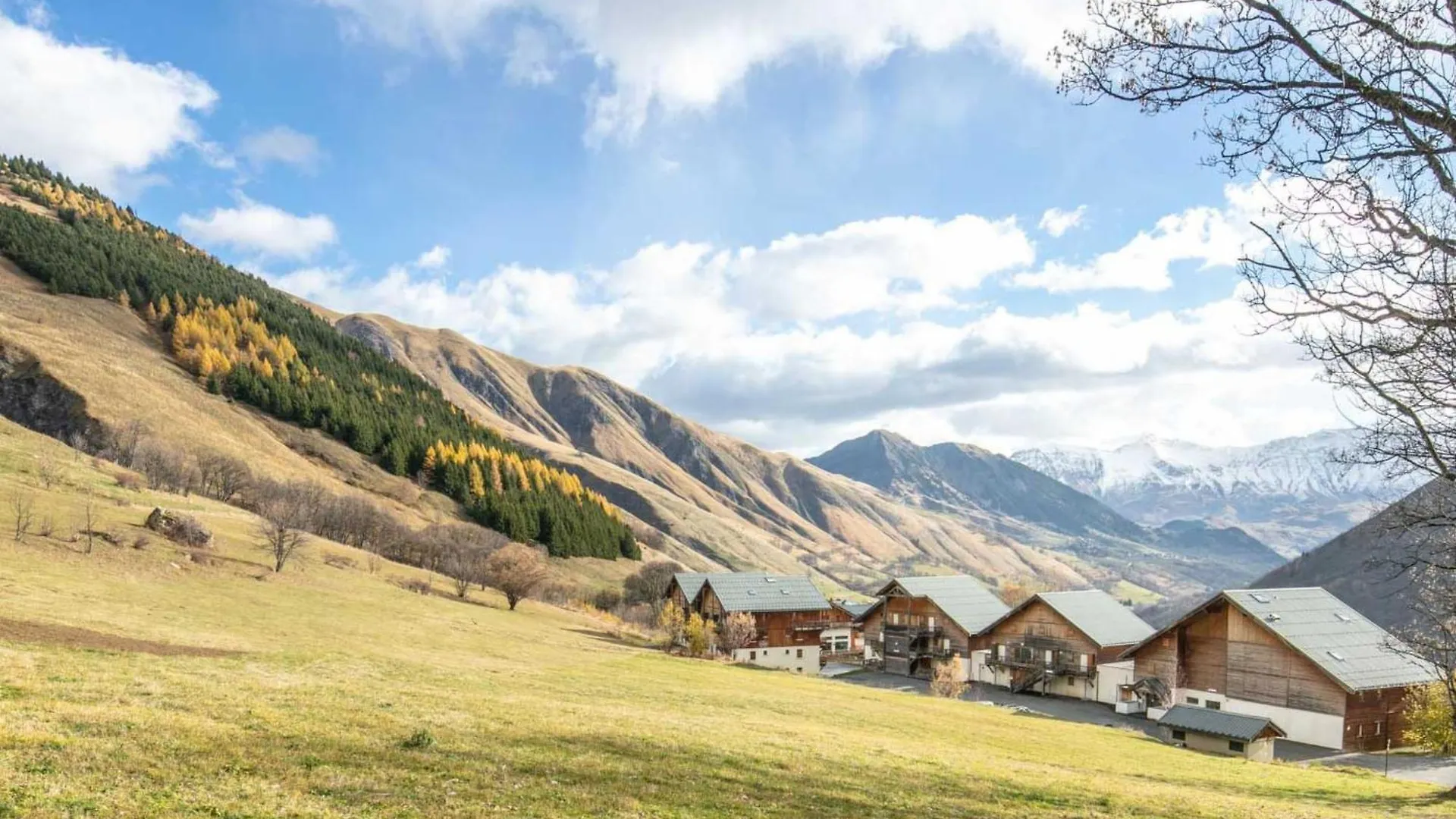Apartment Les Chamois By Interhome Saint-Sorlin-d'Arves